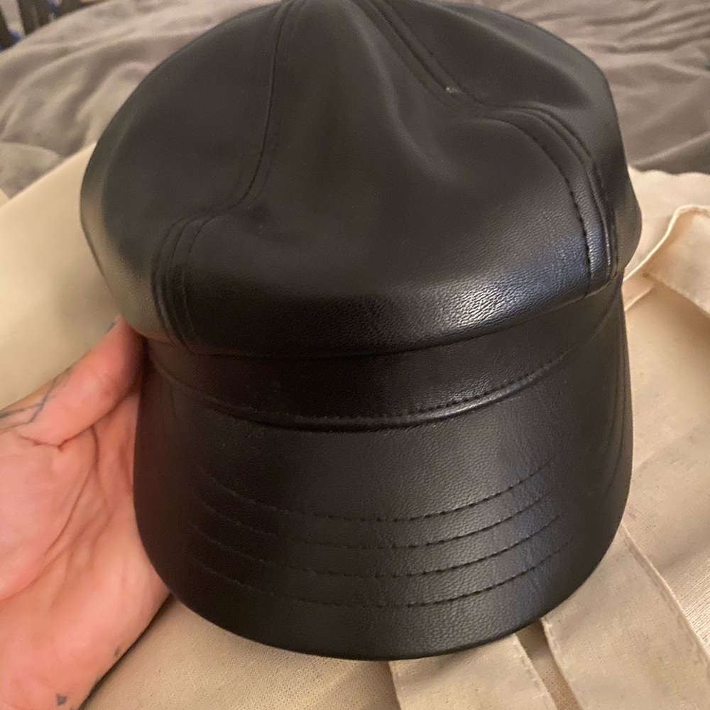 FREE PEOPLE FAUX LEATHER NEWSBOY HAT
